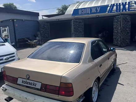 BMW 520 1994 года за 2 700 000 тг. в Алматы – фото 7