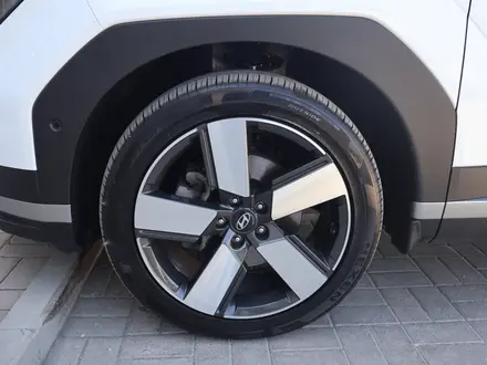 Hyundai Santa Fe Exclusive 2024 года за 20 190 000 тг. в Астана – фото 9