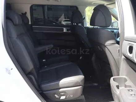 Hyundai Santa Fe Exclusive 2024 года за 20 190 000 тг. в Астана – фото 33
