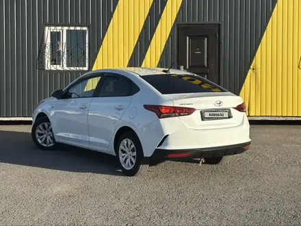 Hyundai Accent 2020 года за 7 100 000 тг. в Караганда – фото 4