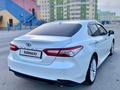 Toyota Camry 2020 года за 15 500 000 тг. в Актау – фото 7