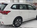 Mitsubishi Outlander 2022 годаүшін11 400 000 тг. в Астана – фото 5