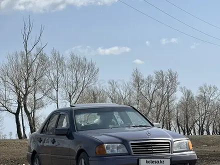 Mercedes-Benz C 220 1993 года за 1 700 000 тг. в Астана – фото 3