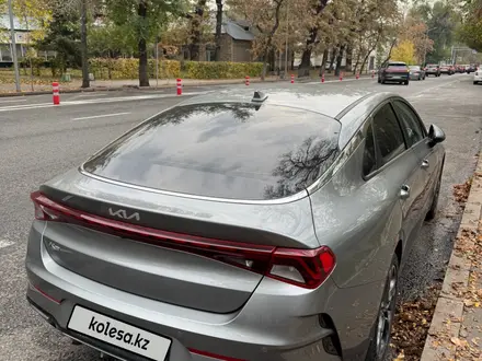 Kia K5 2022 года за 12 750 000 тг. в Алматы – фото 6