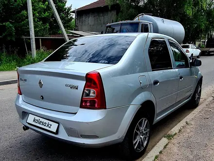 Renault Logan 2015 года за 3 150 000 тг. в Алматы – фото 4