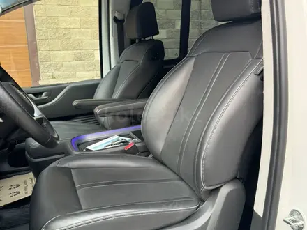 Hyundai Staria 2023 года за 24 000 000 тг. в Алматы – фото 19