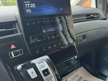 Hyundai Staria 2023 года за 24 000 000 тг. в Алматы – фото 25