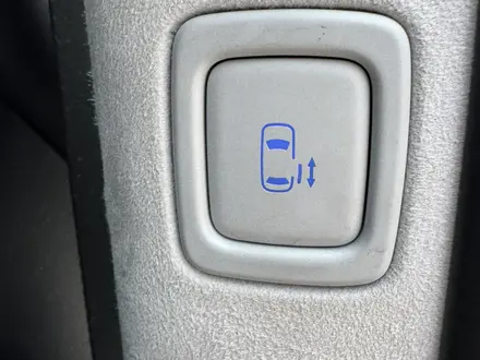 Hyundai Staria 2023 года за 24 000 000 тг. в Алматы – фото 40