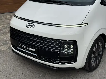 Hyundai Staria 2023 года за 24 000 000 тг. в Алматы – фото 49