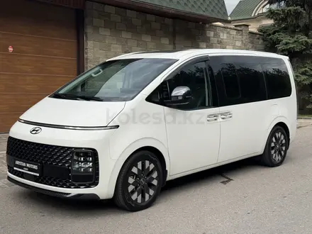 Hyundai Staria 2023 года за 24 000 000 тг. в Алматы – фото 54