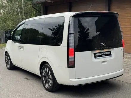 Hyundai Staria 2023 года за 24 000 000 тг. в Алматы – фото 9