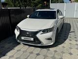Lexus ES 250 2017 годаfor12 500 000 тг. в Алматы