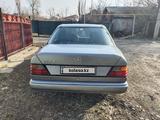 Mercedes-Benz E 230 1989 года за 900 000 тг. в Талдыкорган – фото 3