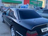 Mercedes-Benz E 280 1993 годаfor3 300 000 тг. в Актобе