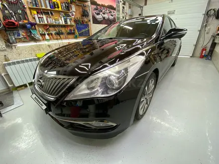 Hyundai Grandeur 2014 года за 8 100 000 тг. в Алматы – фото 7