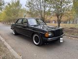 Mercedes-Benz E 200 1984 года за 4 500 000 тг. в Астана – фото 3