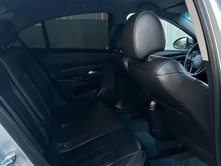 Chevrolet Cruze 2013 года за 3 900 000 тг. в Алматы – фото 18