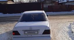 Mercedes-Benz E 200 1994 года за 1 800 000 тг. в Павлодар – фото 5