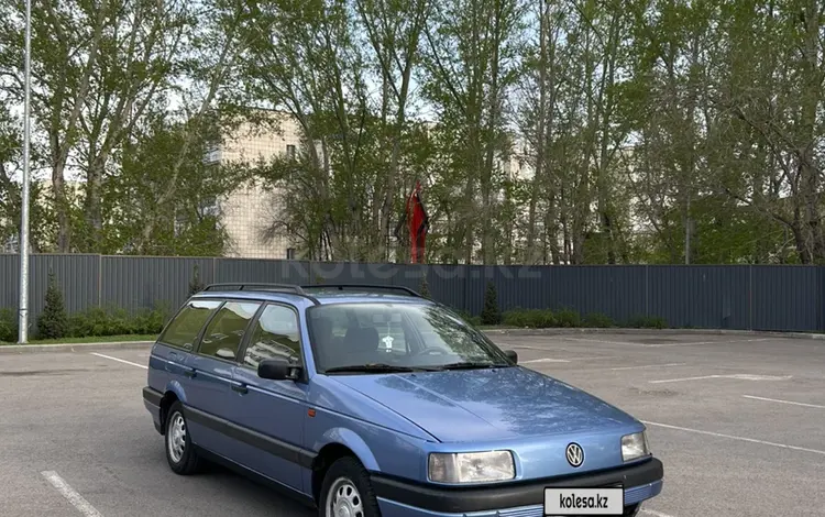 Volkswagen Passat 1993 годаүшін2 650 000 тг. в Караганда