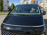 Hyundai Staria 2022 годаүшін19 700 000 тг. в Астана – фото 2