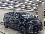 Hyundai Staria 2022 годаүшін19 700 000 тг. в Астана