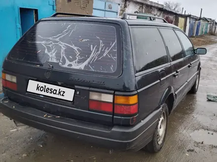 Volkswagen Passat 1989 года за 990 000 тг. в Караганда – фото 4