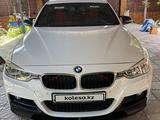 BMW 330 2017 года за 16 000 000 тг. в Шымкент – фото 2