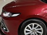 Toyota Camry 2021 года за 15 000 000 тг. в Жанаозен – фото 5