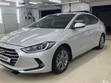 Hyundai Elantra 2017 года за 7 200 000 тг. в Уральск – фото 3