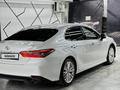 Toyota Camry 2018 годаfor13 700 000 тг. в Алматы – фото 9