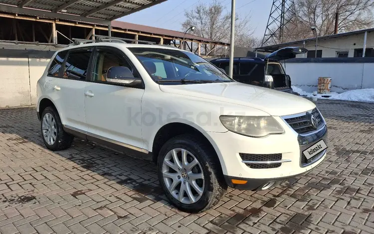 Volkswagen Touareg 2007 года за 7 000 000 тг. в Алматы