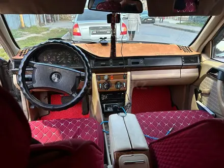 Mercedes-Benz E 230 1990 года за 800 000 тг. в Алматы – фото 7