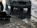 Mercedes-Benz E 320 1999 года за 3 500 000 тг. в Жанаозен – фото 3