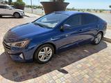 Hyundai Elantra 2019 года за 4 700 000 тг. в Актау – фото 2