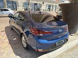 Hyundai Elantra 2019 года за 4 700 000 тг. в Актау – фото 4