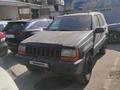 Jeep Grand Cherokee 1995 годаүшін1 450 000 тг. в Алматы