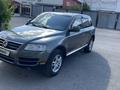 Volkswagen Touareg 2006 года за 5 500 000 тг. в Астана – фото 6