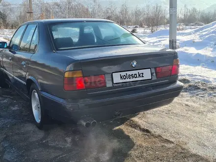 BMW 525 1992 года за 2 200 000 тг. в Алматы – фото 2