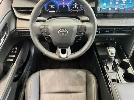 Toyota Camry 2024 года за 17 500 000 тг. в Алматы – фото 3