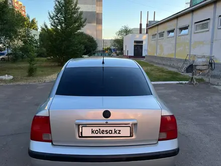 Volkswagen Passat 1997 года за 1 600 000 тг. в Уральск – фото 3