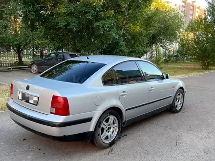 Volkswagen Passat 1997 года за 1 600 000 тг. в Уральск – фото 5