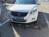 Volkswagen Tiguan 2011 годаүшін7 500 000 тг. в Алматы