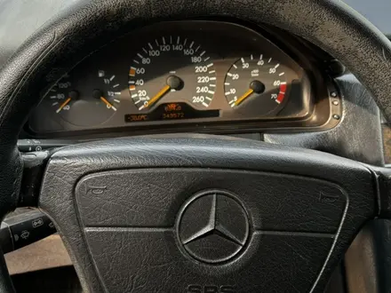 Mercedes-Benz E 320 1997 года за 3 700 000 тг. в Алматы – фото 14