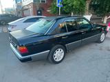 Mercedes-Benz E 220 1993 годаүшін1 100 000 тг. в Павлодар