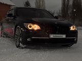 BMW 750 2011 года за 11 500 000 тг. в Астана