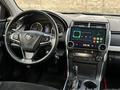 Toyota Camry 2015 года за 6 500 000 тг. в Актобе – фото 7