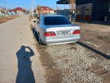 Mercedes-Benz E 240 1999 года за 3 000 000 тг. в Шаульдер – фото 3