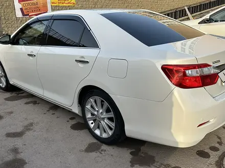 Toyota Camry 2014 годаүшін10 500 000 тг. в Астана – фото 6