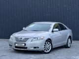 Toyota Camry 2007 года за 5 750 000 тг. в Актобе