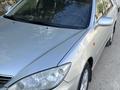 Toyota Camry 2004 года за 4 500 000 тг. в Атырау – фото 3